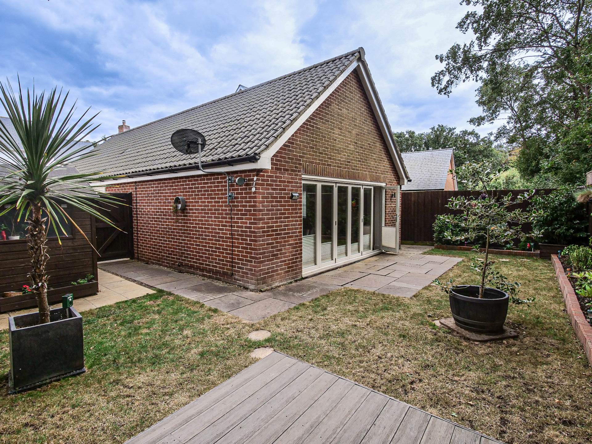 Boundary Oaks, Ipswich, Image 2