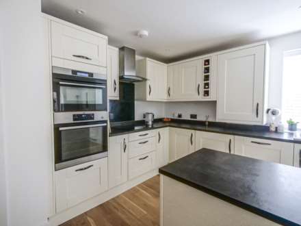 Boundary Oaks, Ipswich, Image 6