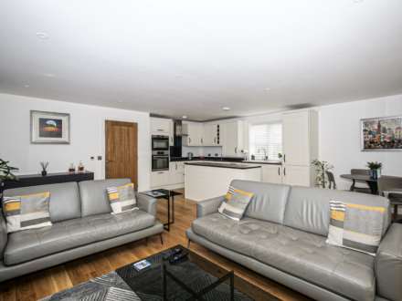 Boundary Oaks, Ipswich, Image 9