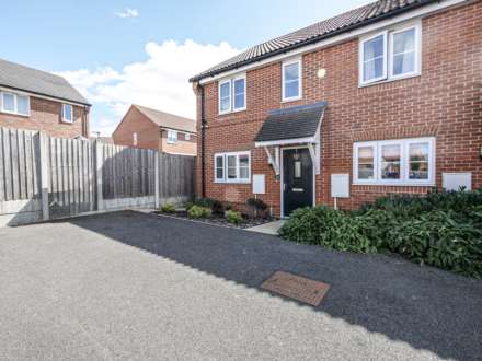 Clover Close, Stowupland, IP14 4ET, Image 1