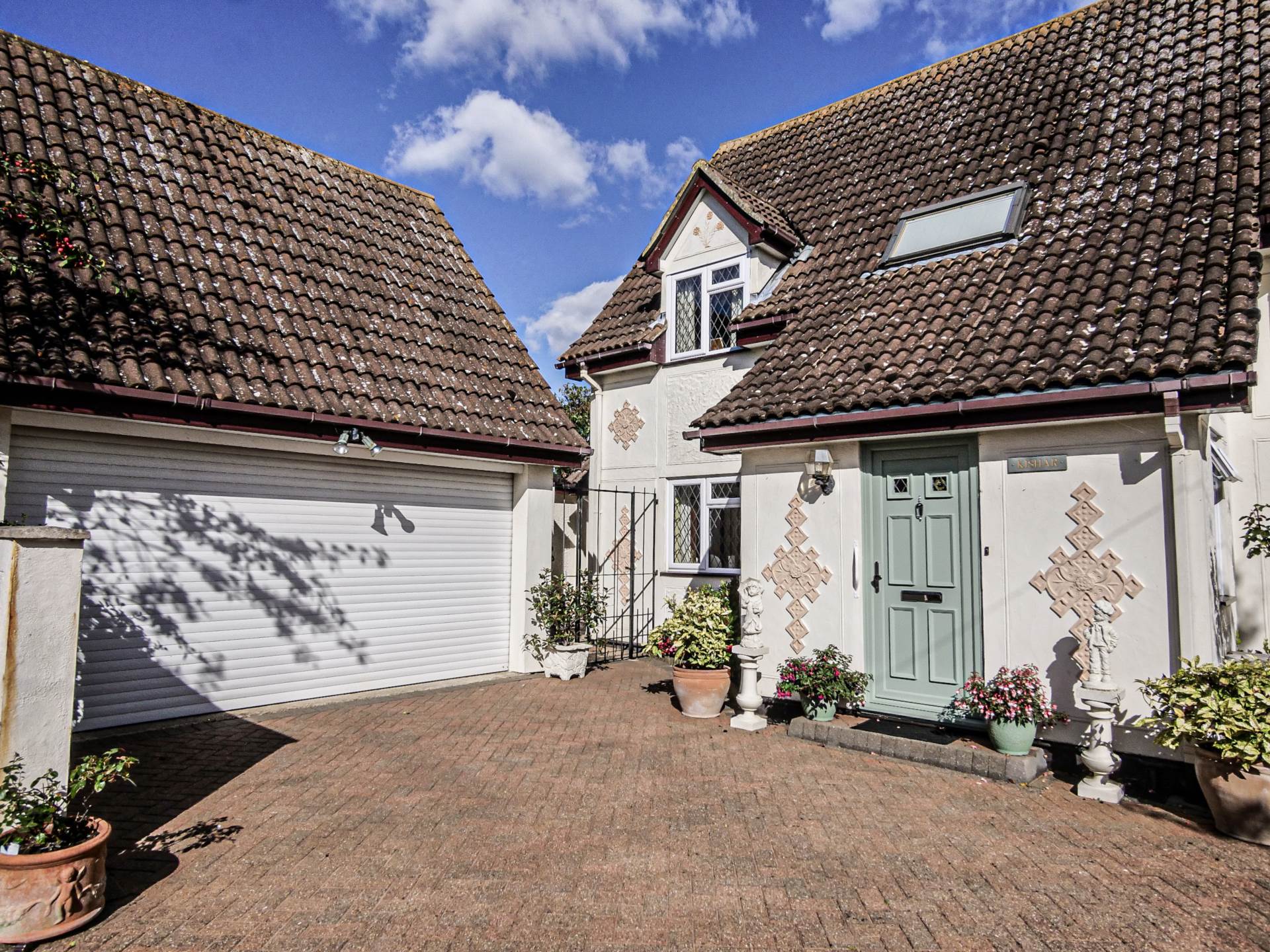 Grove Road, Bentley.Suffolk. IP9 2DD, Image 34