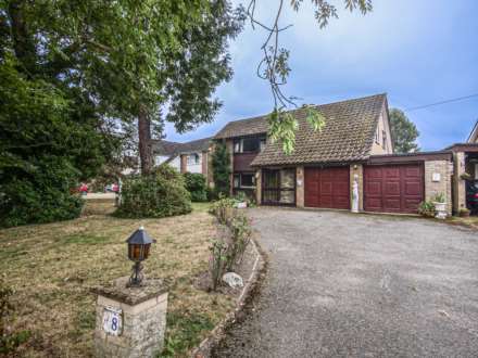 3 Bedroom Detached, Church Lane, Henley IP6 0RQ