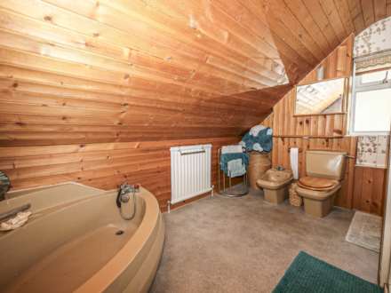 Church Lane, Henley IP6 0RQ, Image 15