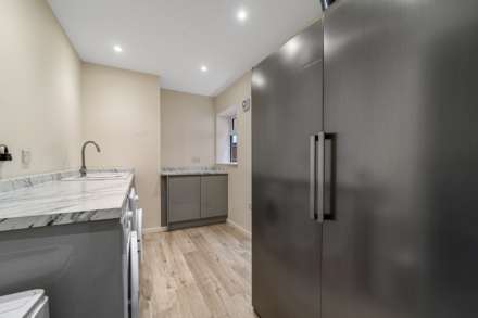Peters Grove, Capel St Mary, Image 7
