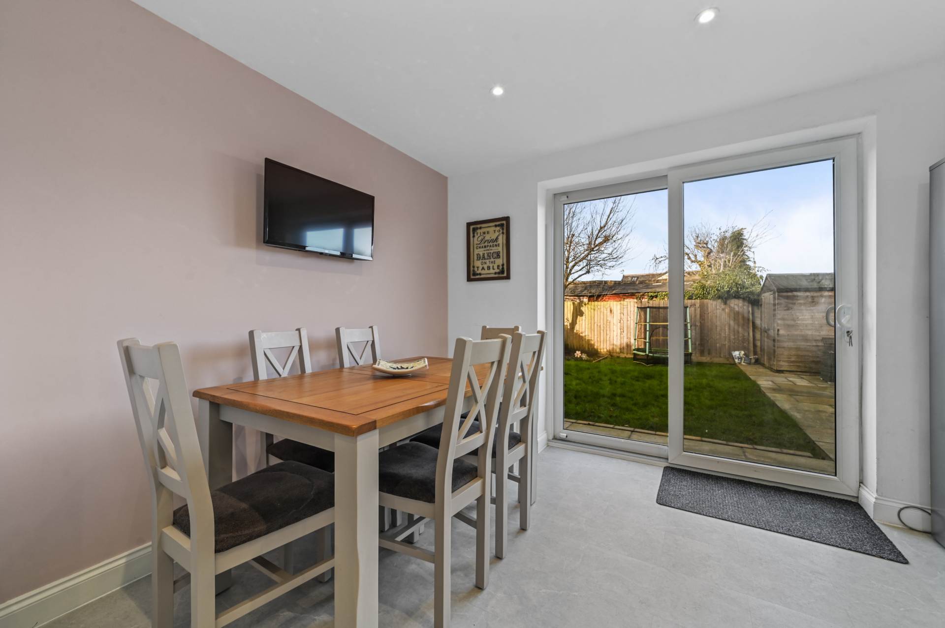 Elm Lane, Capel St Mary. Suffolk. IP9 2HS, Image 11