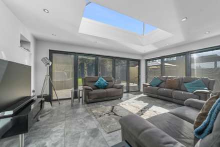 London Road, Capel St Mary IP9 2JR, Image 10