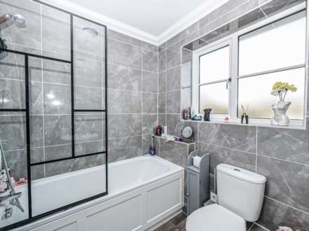 5 Fox Earth Close, Capel St. Mary IP9 2PF, Image 13
