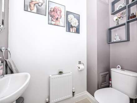 5 Fox Earth Close, Capel St. Mary IP9 2PF, Image 7