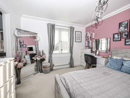 5 Fox Earth Close, Capel St. Mary IP9 2PF, Image 8