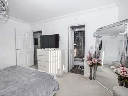 5 Fox Earth Close, Capel St. Mary IP9 2PF, Image 9