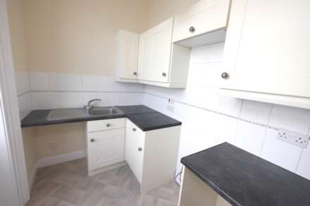 Quayside Court, Harwich, Image 4
