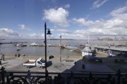 Quayside Court, Harwich, Image 8