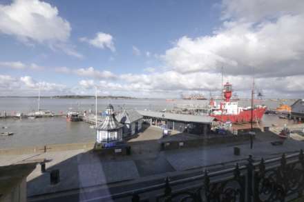 Quayside Court, Harwich, Image 9