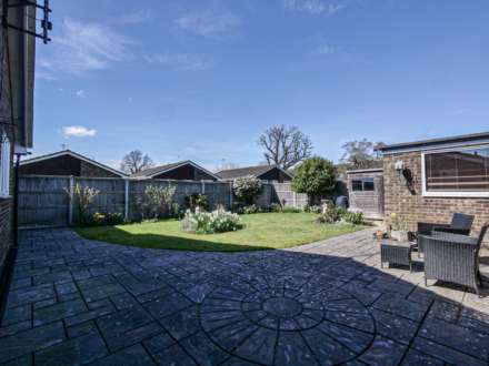 Vine Walk, Capel St Mary, Image 12
