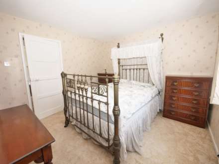 Highfields, Bentley. IP9 2BP, Image 13