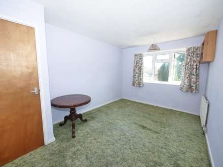 Highfields, Bentley. IP9 2BP, Image 15