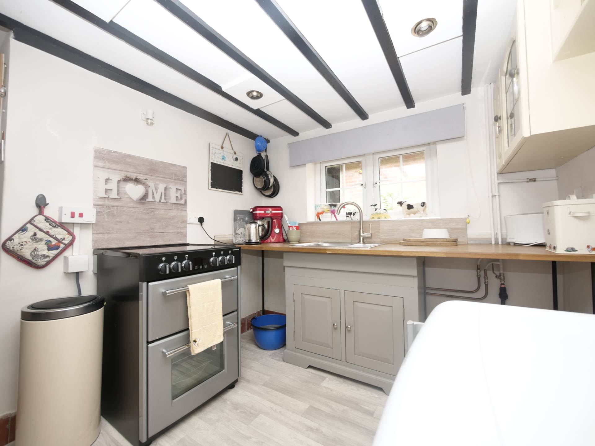 Coopers Corner, Great Wenham. CO7 6QE, Image 11