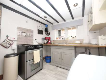 Coopers Corner, Great Wenham. CO7 6QE, Image 11
