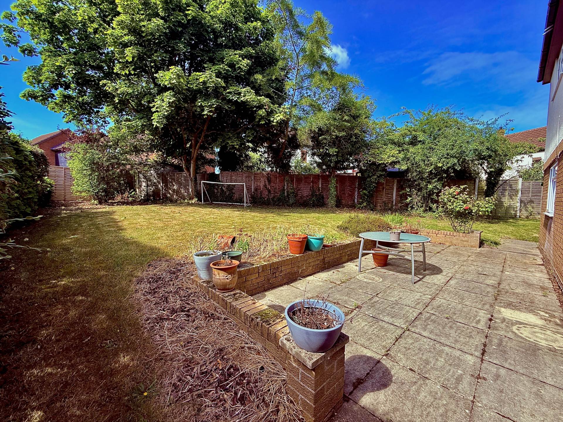 Longridge, Colchester CO4 3FB, Image 16
