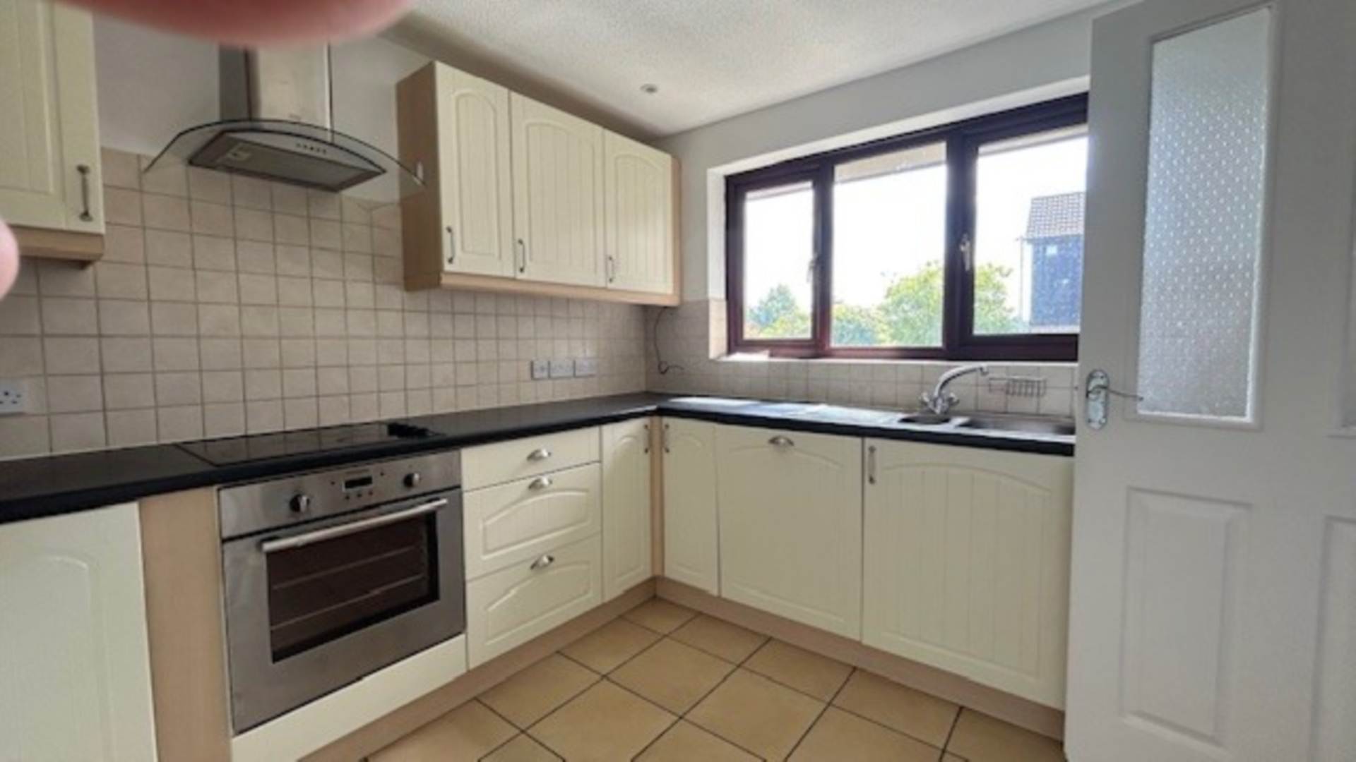 Longridge, Colchester CO4 3FB, Image 8