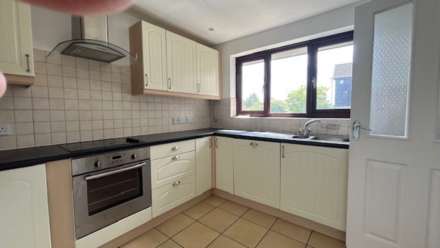 Longridge, Colchester CO4 3FB, Image 8