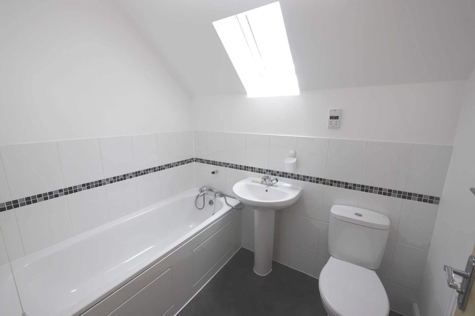 Jamestown Close, Harwich, Image 5