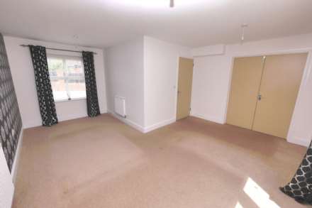 Jamestown Close, Harwich, Image 2