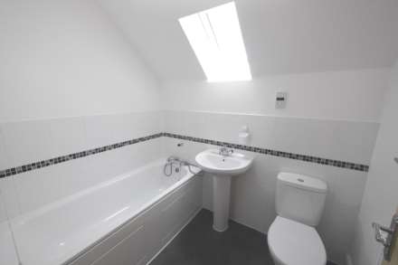 Jamestown Close, Harwich, Image 5