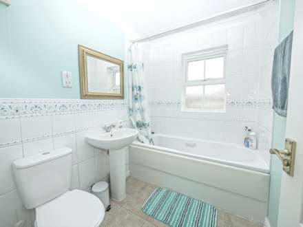 Pinewood, Ipswich, Image 13