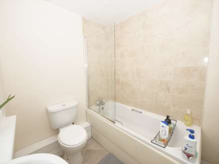 Hakewill Way, Colchester. CO4 5GU, Image 13