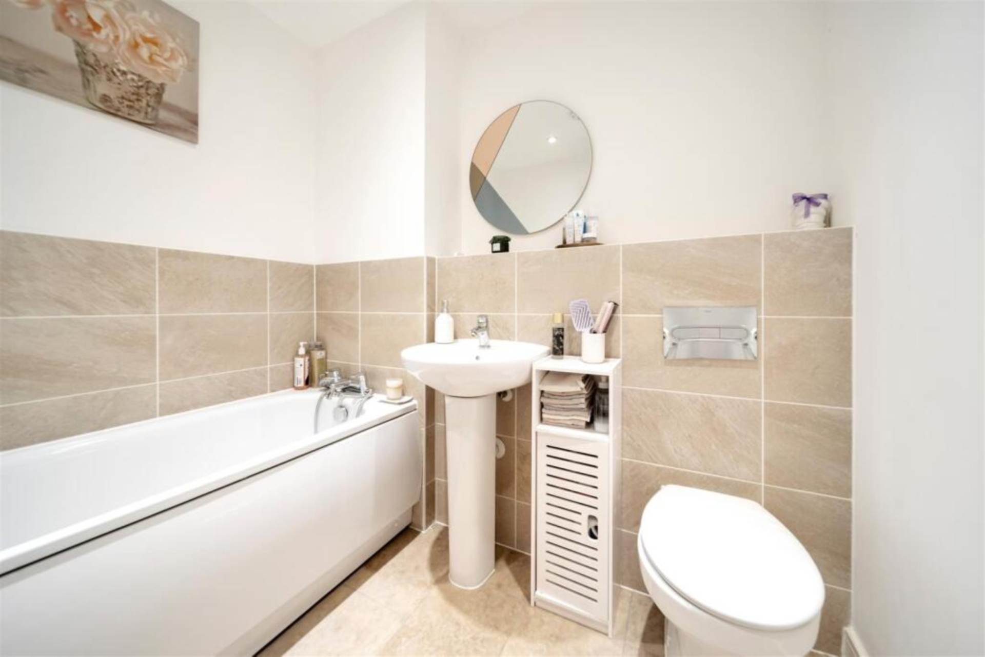 The Circle, Great Blakenham, Image 11