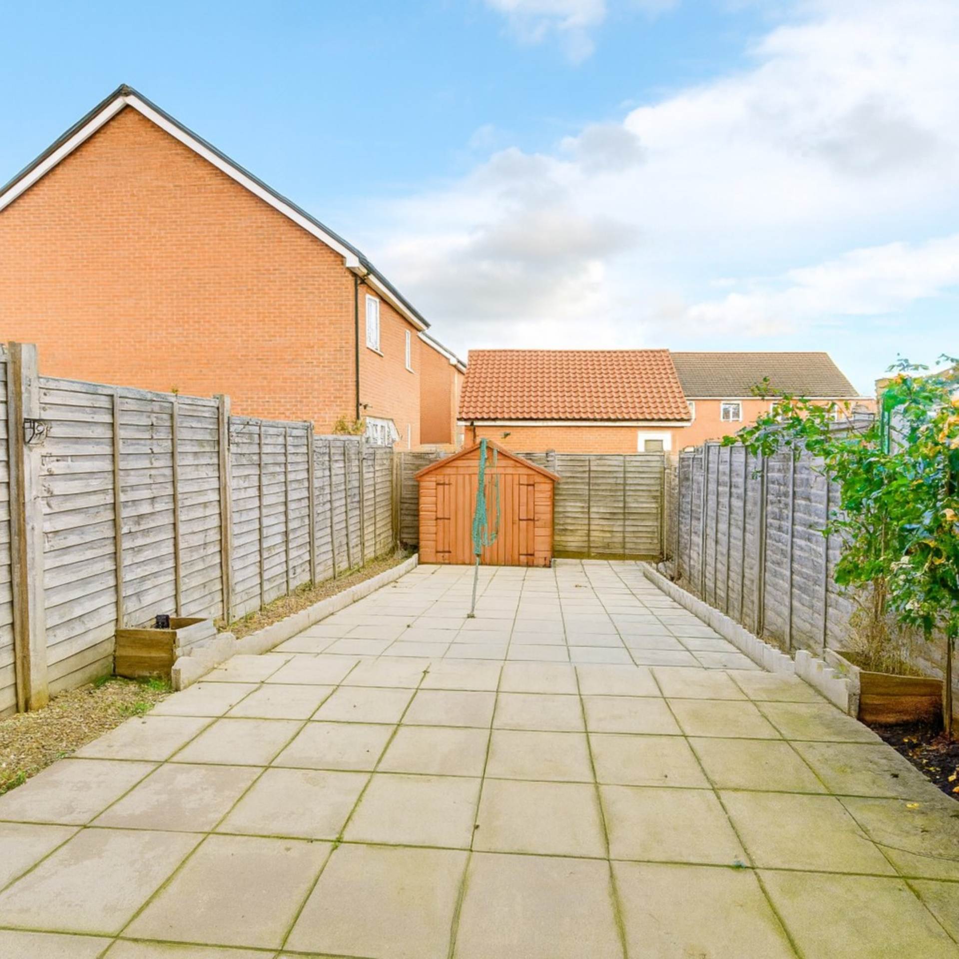 The Circle, Great Blakenham, Image 17