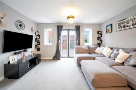 The Circle, Great Blakenham, Image 3