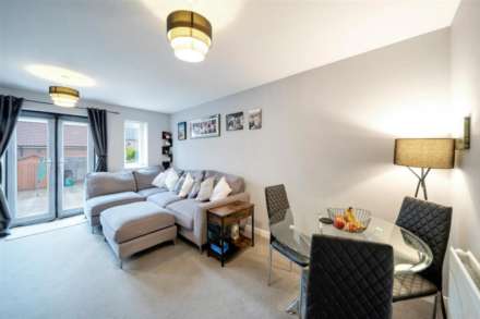 The Circle, Great Blakenham, Image 4