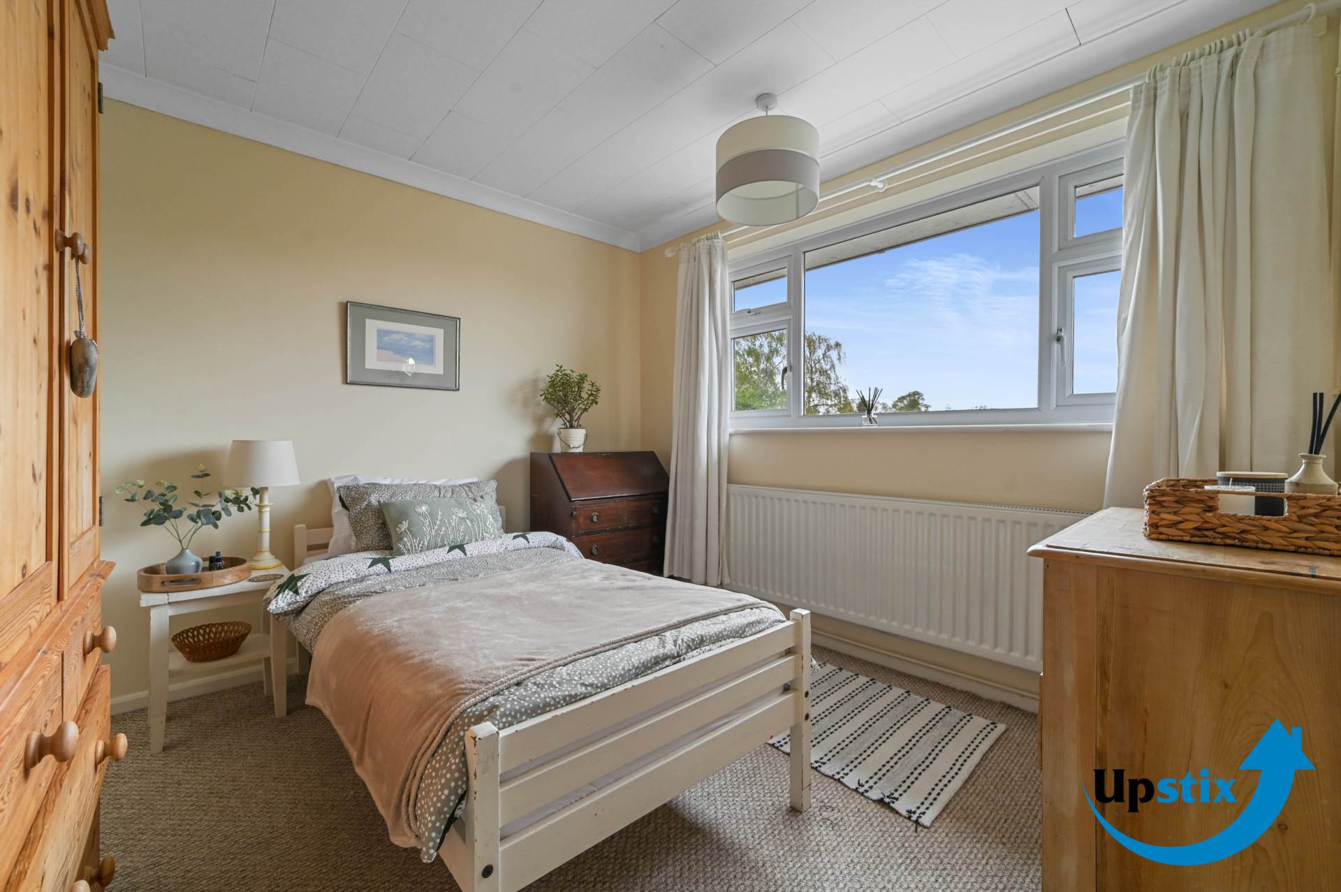 Silver Leys, Bentley, Image 8