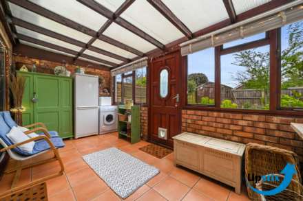 Silver Leys, Bentley, Image 6