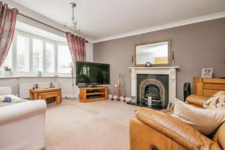 De Saumarez Drive, Barham IP6 0SN, Image 3