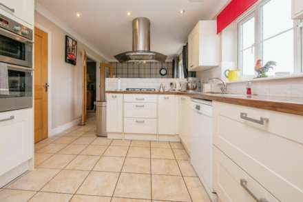 De Saumarez Drive, Barham IP6 0SN, Image 4