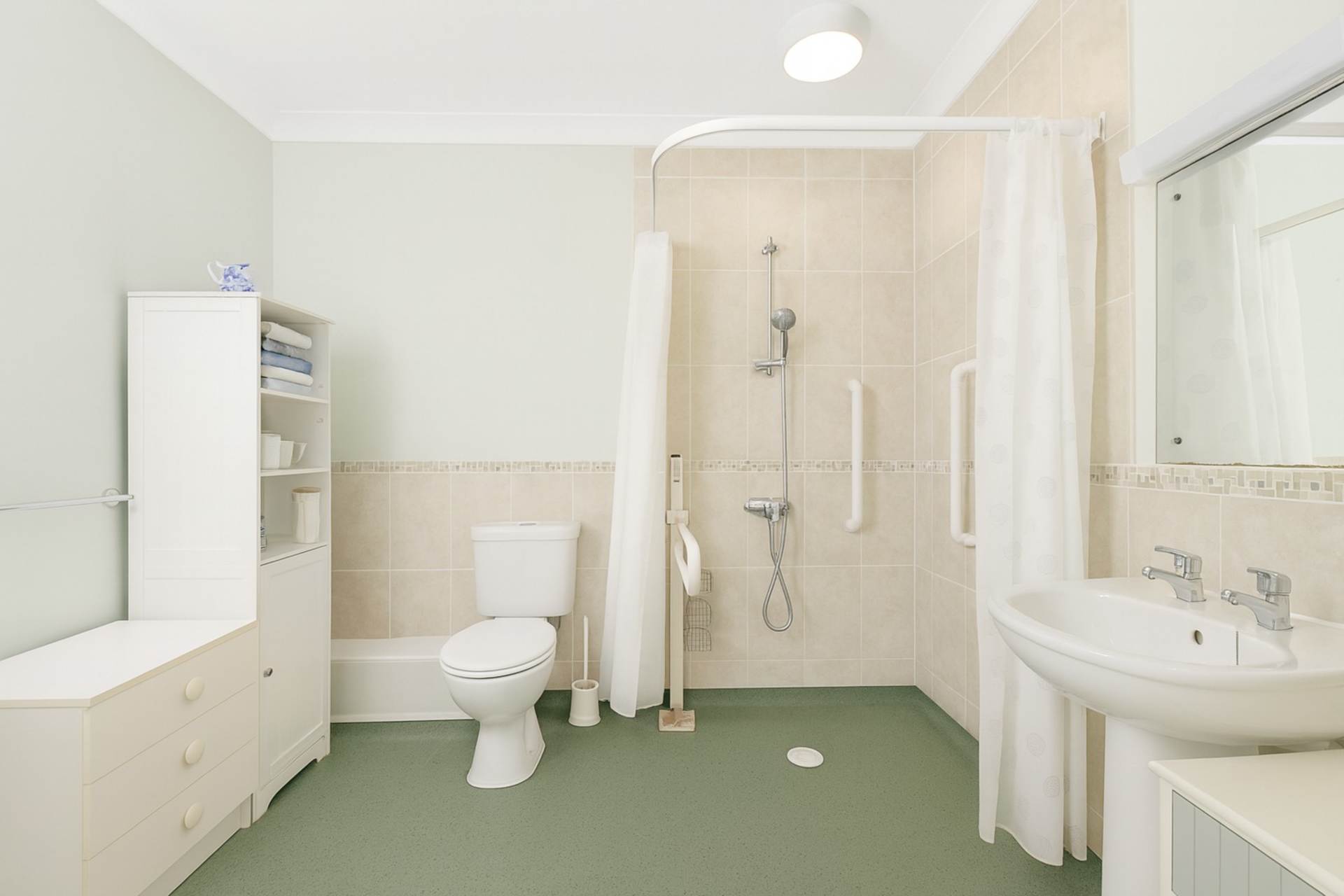 Dove Close, Capel St Mary. IP9 2AW, Image 6