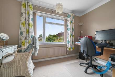 School Close, Capel St Mary, Image 11