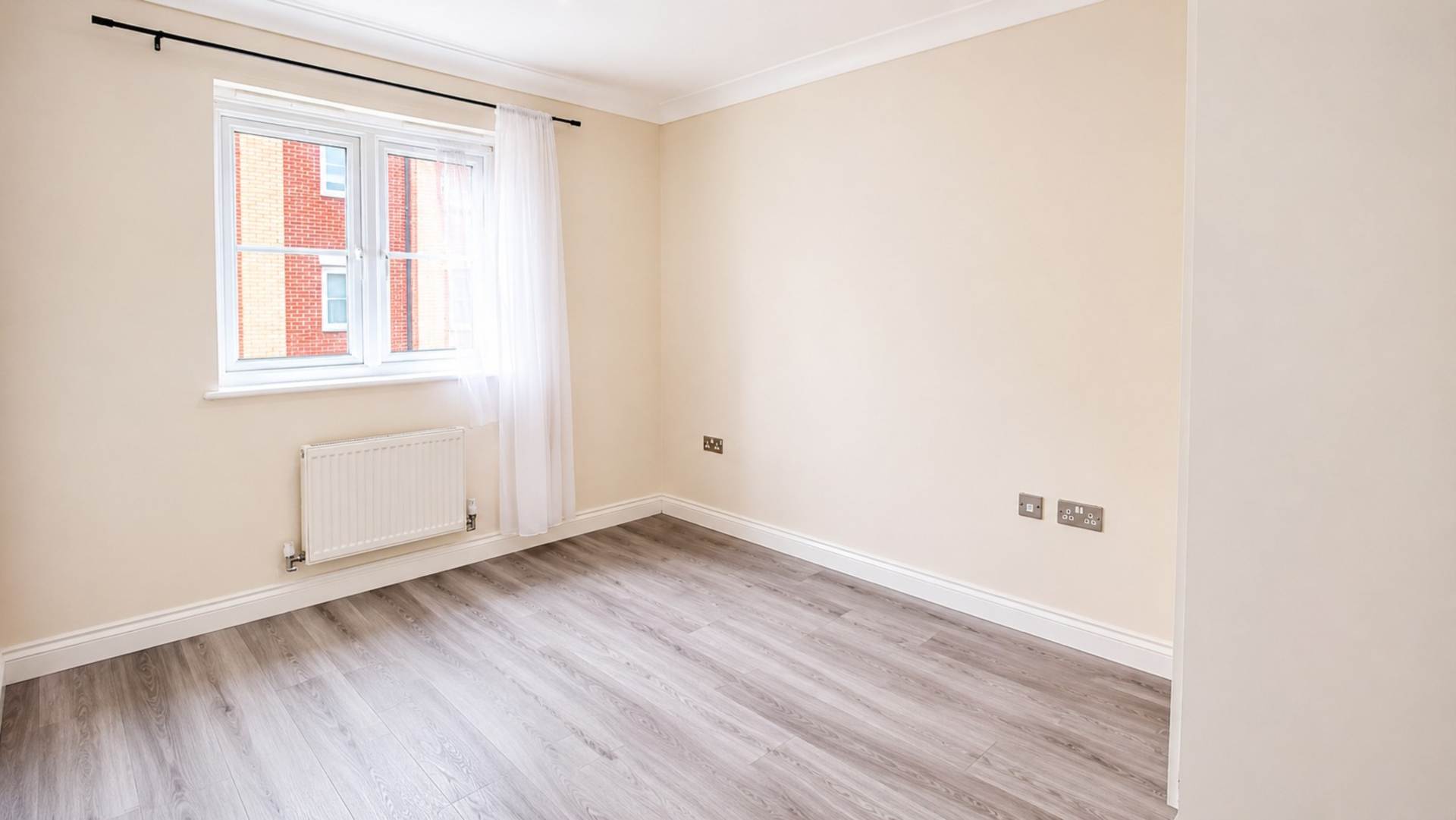 Provan Court, Ipswich, Image 9