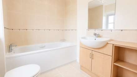 Provan Court, Ipswich, Image 10