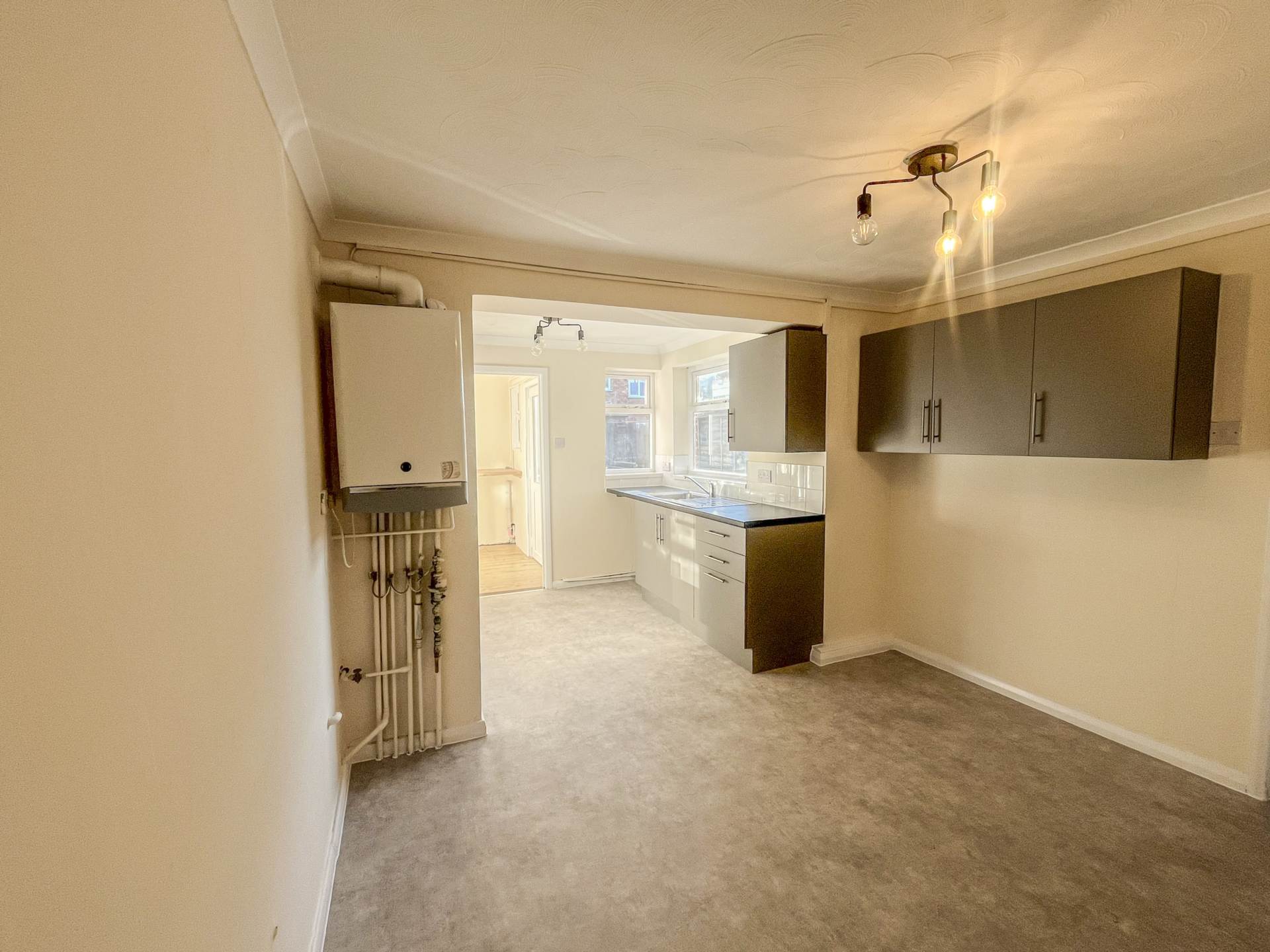 Defoe Road, Ipswich, Image 8