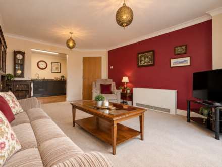 Dove Close, Capel St Mary, Image 4