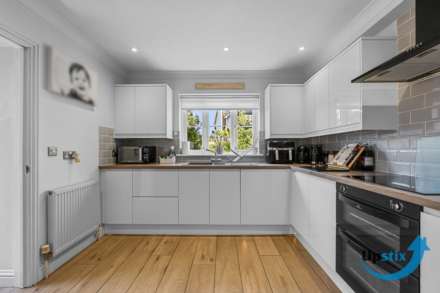 The Parkins, Capel St  Mary, Image 10