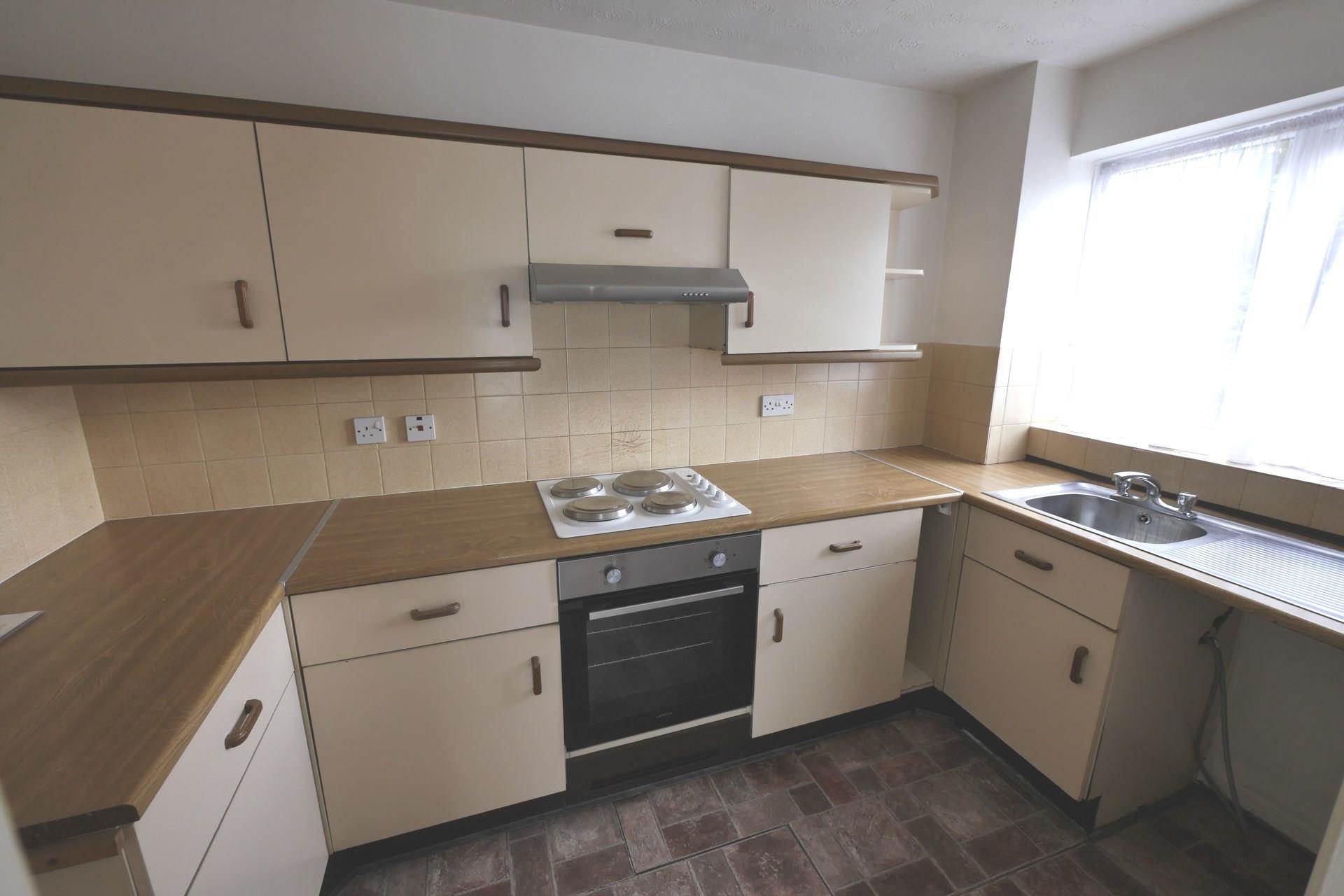 Langley Close, Dovercourt, Image 5
