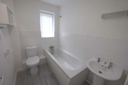 Langley Close, Dovercourt, Image 3