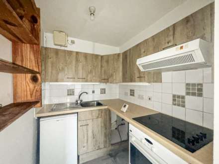 Clingoe Court, Elmstead Road, Image 1