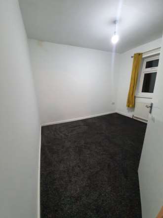 Vale Avenue, Horwich, Image 10