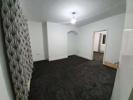 Vale Avenue, Horwich, Image 3